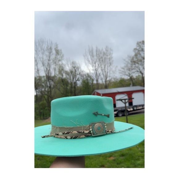 SOLD - Picture 2 of 2